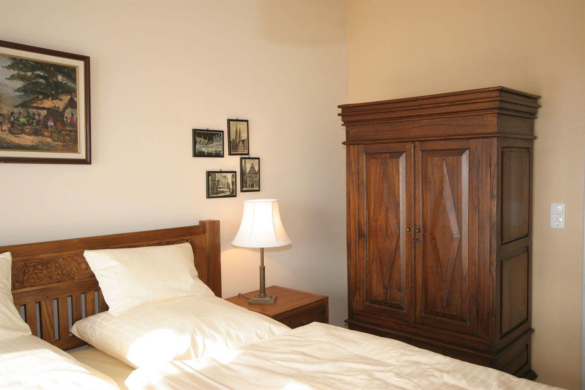 Hotel Gutenberger Любек Екстер'єр фото
